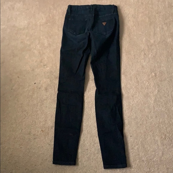 Blue jeans - Picture 2 of 2